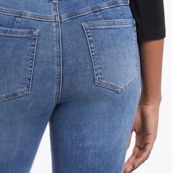 Tribal Jeans -- Sophia Curvy 10P Light Indigo Wash - Picture 2 of 6